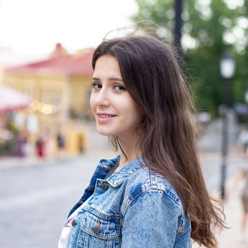 beautiful-girl-casual-clothes-looks-camera-smiles-while-standing-middle-street-world-tourism-day (1)